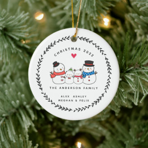 Familie von vier Schneemännern aus Keramik als Wei Ornament