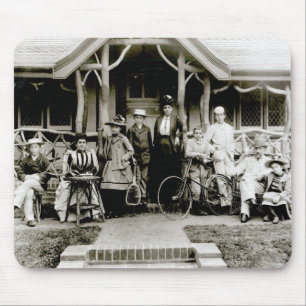 Familien-Gruppe, c.1900 (b/w Foto) Mousepad