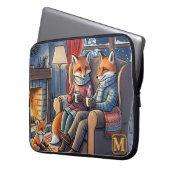 Familien-Monogramm des gemütlichen Fuchses Laptopschutzhülle (Vorderseite Links)