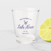 Familien-Seehäuschen-Küstendekor Schnapsglas (Vorderseite)