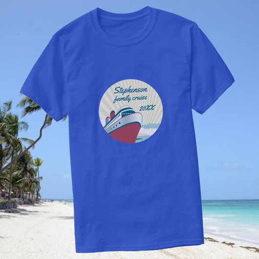 Familienfahrt mit Retro-Kreuzfahrtschiff T-Shirt