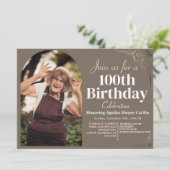 Familienfeier 100. Geburtstagsparty Einfaches Eleg Einladung (Stehend Vorderseite)