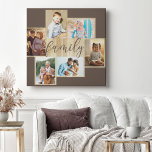 Familienfoto-Collage Holzfaserrahmen Braune Leinwa Leinwanddruck<br><div class="desc">Foto-Kollektion mit 6 Ihrer Lieblings-Fotos, Kalligraphie und hellen Holzkörnern-Look Rahmen. Die Fotovorlage steht Ihnen zum Hinzufügen Ihrer Fotos zur Verfügung, die in Landschafts- und Porträtformaten angezeigt werden. Die Hintergrundfarbe und das Wort "Familie" sind braun und Sie können dies bearbeiten, um Ihre Wohngestaltung zu Anzug - klicken Sie einfach auf "Weiter"...</div>