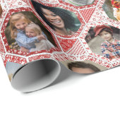 Familienfoto Collage Red Quilt Look 28 Custom Pics Geschenkpapier (Rolleneckpunkt)