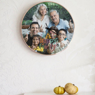 Familienfoto mit moderner Schrift Großuhr Große Wanduhr