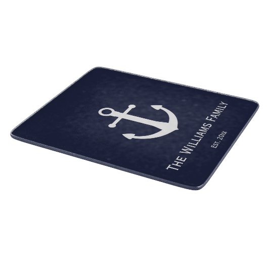 Familienname auf nautischem Blau und Weiß Schneidebrett (Ecke)