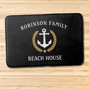 Familienname Beach House Anchor Gold Laurel Black Badematte