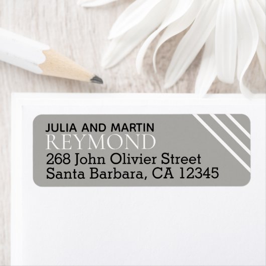 Familienname / Familienname mit grauer Zuhause-Adr (Insitu)