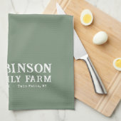 Familienname Farm Rustic Windmill Sage Green Geschirrtuch (Viertel Falte)