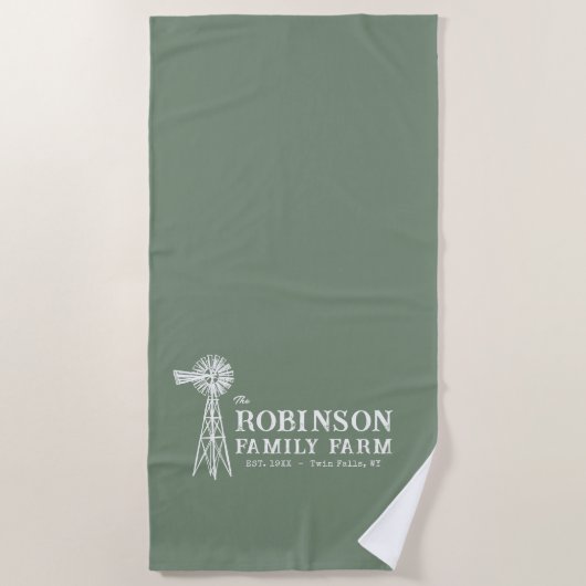 Familienname Farm Rustic Windmill Sage Green Strandtuch (Vorderseite)