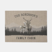 Familienname Hütte Hirsche Kiefernwald Burlap Fußmatte (Vorderseite)