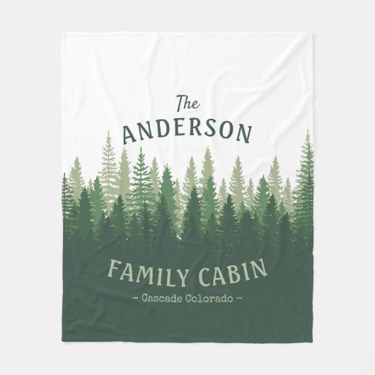 Familienname Kabine Lage Pine Tree Forest Fleecedecke (Vorderseite)