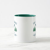 Familienname Lake House Rustikale Oars Pine Trees Tasse (Zentrum)