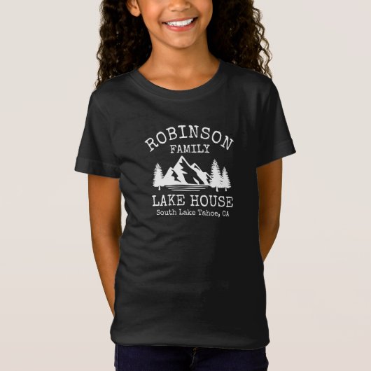 Familienname Lake House Rustikale weiße Silhouette T-Shirt (Vorderseite)