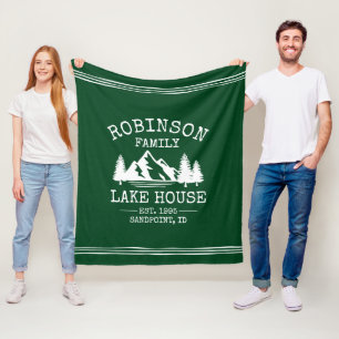 Familienname Lake House Trees Forest Green Fleecedecke