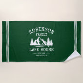 Familienname Lake House Trees Forest Green White Strandtuch (Vorderseite)