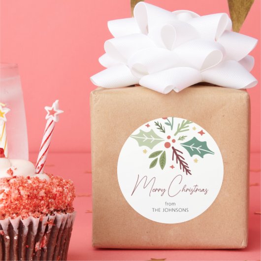 Familienname Merry Christmas Berry Foliage Script Runder Aufkleber (Party)