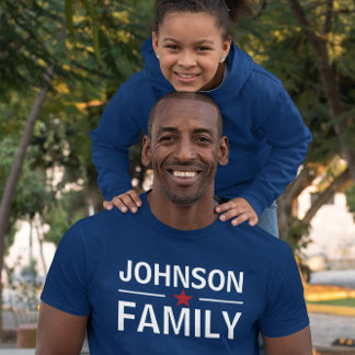 Familienname politischer Bannerstil dunkel T-Shirt