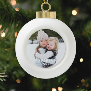 Familienname und Weihnachtsfoto Keramik Kugel-Ornament