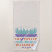 Familienname von Retro Lake House Strandtuch (Vorderseite)