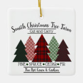 Familienname Weihnachtsbaumfarm Red Green Kariert  Keramikornament (Vorderseite)