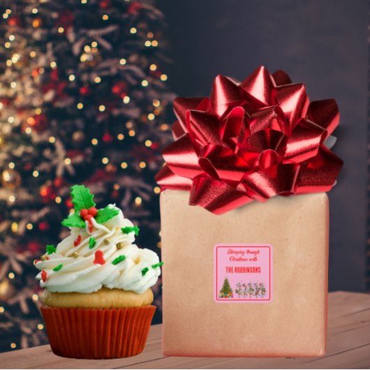 Familienname Whimsischer Weihnachtsmarschierer Quadratischer Aufkleber