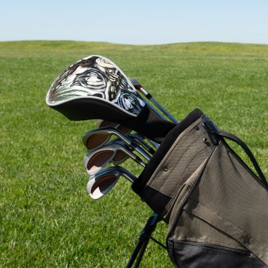 Familienoase Serene Wolf in idyllischer Natur Golf Headcover (In SItu)