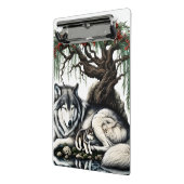 Familienoase Serene Wolf in idyllischer Natur Mini Klemmbrett (Gewinkelt2)