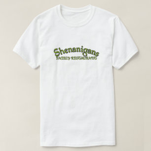 Familienrestaurant Shenanigans T-Shirt