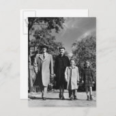 Familienspaziergang Postkarte (Vorne/Hinten)