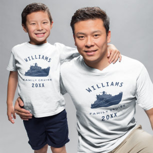 Familientreffen auf einer lustigen Seereise im Som T-Shirt