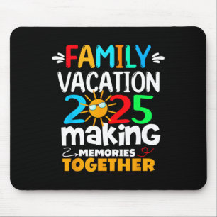Familienurlaub 2025 Sonnige Erinnerungen machen Mousepad