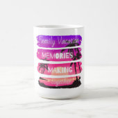 Familienurlaub Erinnerungen gemeinsam 2023 Tasse, Verwandlungstasse (Zentrum)