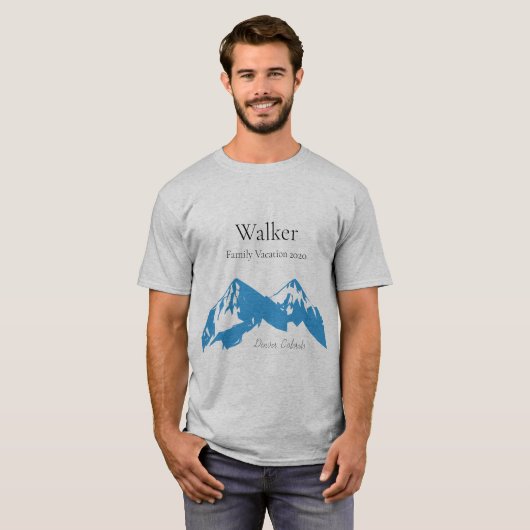 Familienurlaub passt Nachname T-Shirt (Vorne ganz)