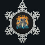 Familienurlaub Sanibel Island Vintages Retro-Gesch Schneeflocken Zinn-Ornament<br><div class="desc">Strand, Reisen, Urlaub, Familie, Sommer, Vintag, Retro, Amerika, Sanibel, Strand</div>