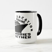 FAMILIENURLAUB. TASSE (VorderseiteRechts)