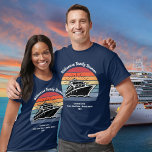 Familienurlaub Wiedersehen Sommerurlaub Kreuzfahrt T-Shirt<br><div class="desc">Machen Sie sich bereit, unvergessliche Erinnerungen mit Ihrer Familie auf einer spektakulären Sommerurlaub-Kreuzfahrt mit unseren Cruise Vacation Retro Sunset Summer Family Wiedersehen Matching Shirts zu schaffen. Unsere Shirts sind so konzipiert, dass sie den Kern eines lustigen Retro-Sommeruntergangs erfassen. Sie verfügen über ein lebendiges Kreuzschiff vor einer malerischen Kulisse. Machen Sie...</div>