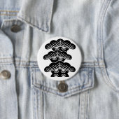 [Family Crests] Left-aligned 3tiered pine trees Button (Beispiel)