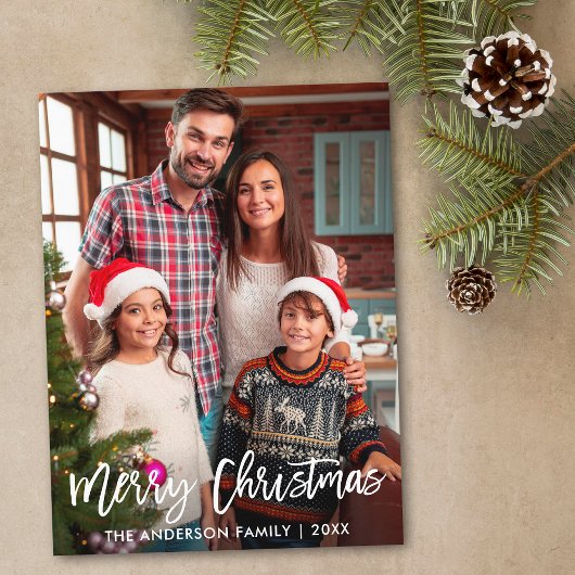 Family Foto Modernes Pinselskript Frohe Weihnachte Postkarte