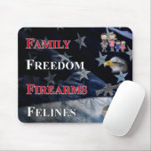 family, freedom, firearms and felines mouse pad mousepad (Mit Mouse)
