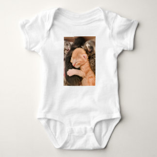 Family Is Everything, Baby Bodysuit Baby Strampler