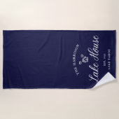 Family Lake House Coastal Custom Decor Strandtuch (Vorderseite)