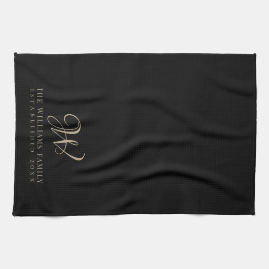 Family Monogram Elegant Script Black Kitchen Geschirrtuch (Horizontal)