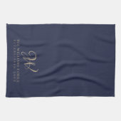 Family Monogram Elegant Script Navy Kitchen Geschirrtuch (Horizontal)
