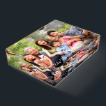 Family Parents Photo Custom Personalize Briefbeschwerer<br><div class="desc">Family Parents Photo Custom Personalize Paperweight is great to hold your photo memories. Replace with your photograph and family name that is meaningful to you for your Paper Weight to watch every day.  Also great as a gift to the special people in your life.</div>