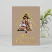 Family photo pine tree script taupe gold real  folieneinladung (Stehend vorne)