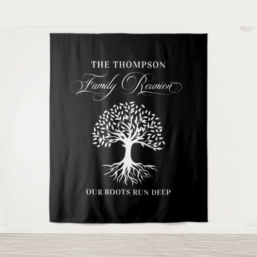 Family reunion tree backdrop banner black wandteppich (Vorderseite)