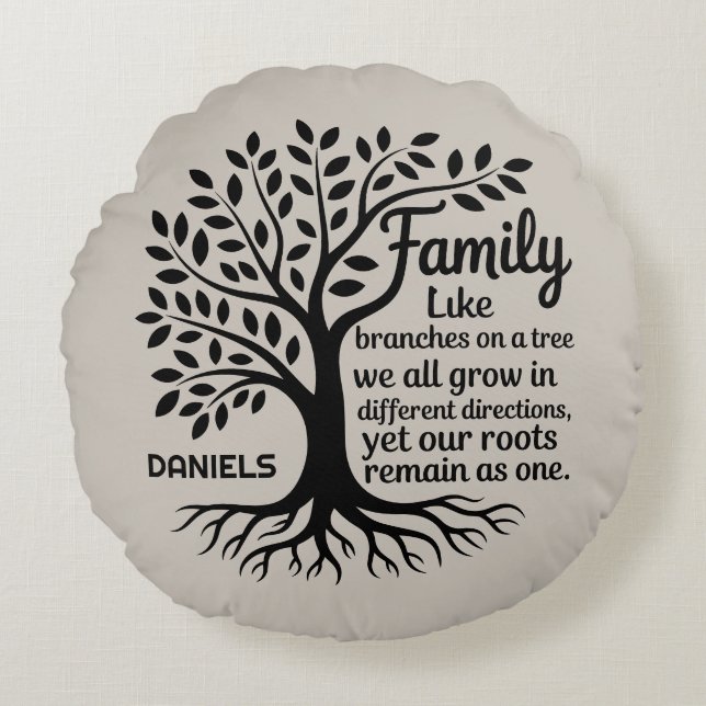 Family Tree Black & Tan Personalized Rundes Kissen (Vorderseite)