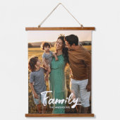 Family White Script Photo Overlay Monogram  Wandteppich Mit Holzrahmen (Vorderseite)