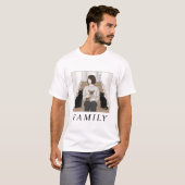 Family – Woman with Dog and Cats Cozy Scene T-Shirt (Vorne ganz)